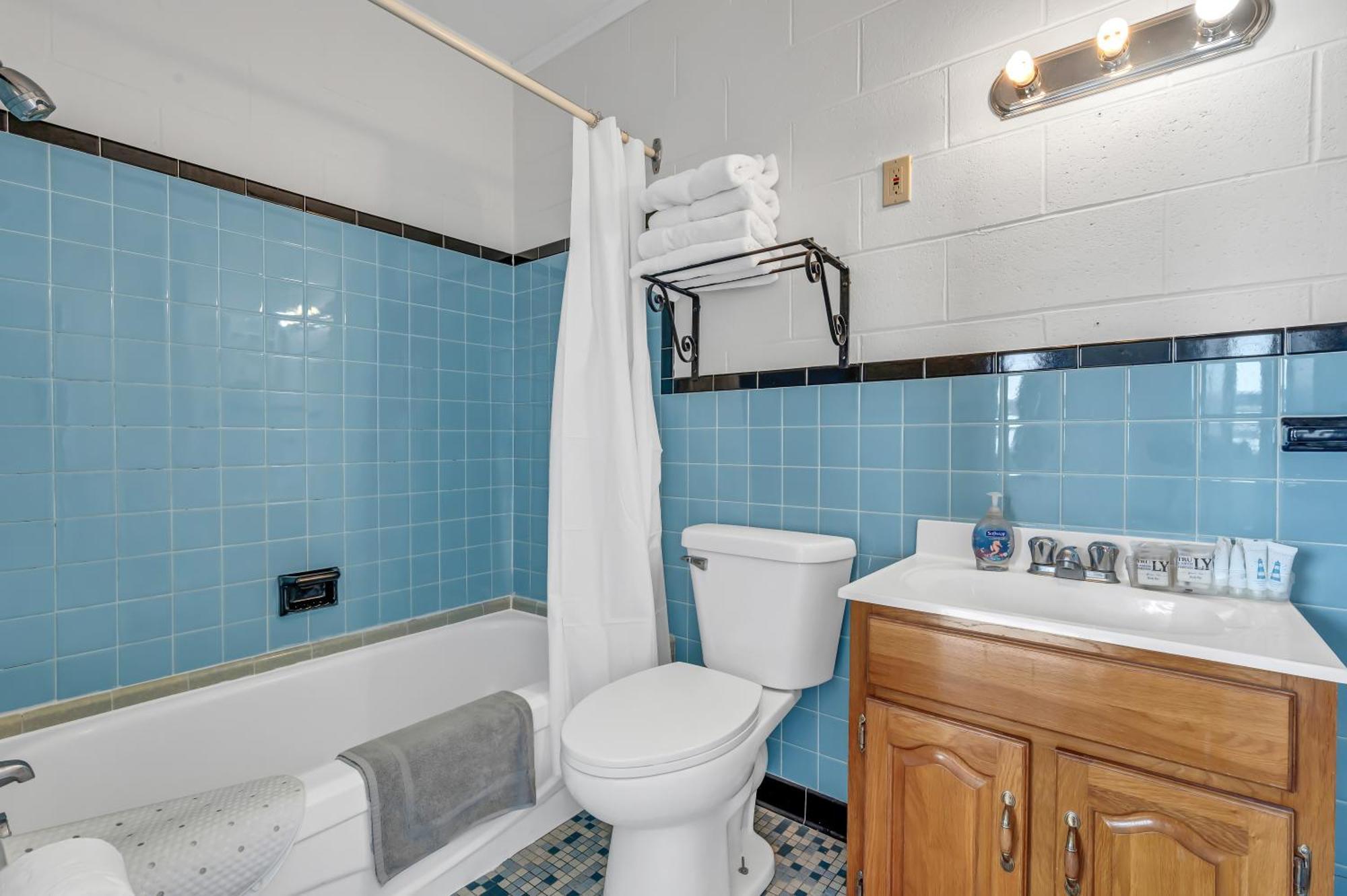 Cape View Motel & Cottages Mavilette Oda fotoğraf