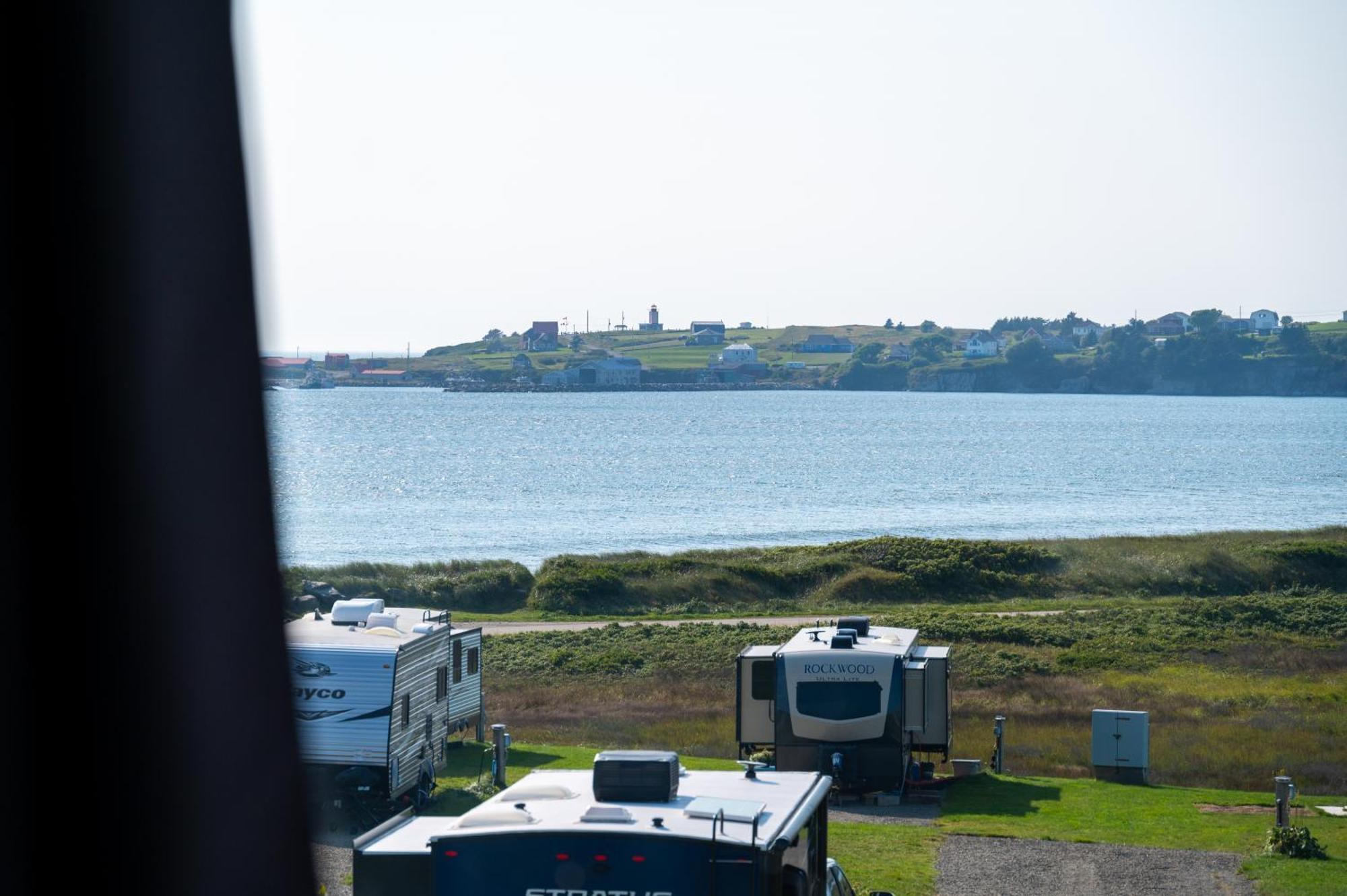 Cape View Motel & Cottages Mavilette Oda fotoğraf
